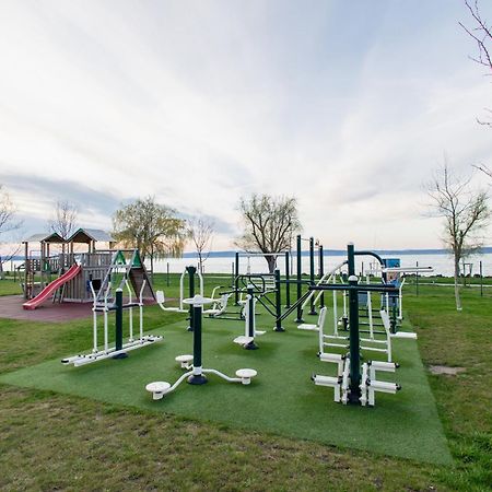Marine Apartman Siófok Exterior foto